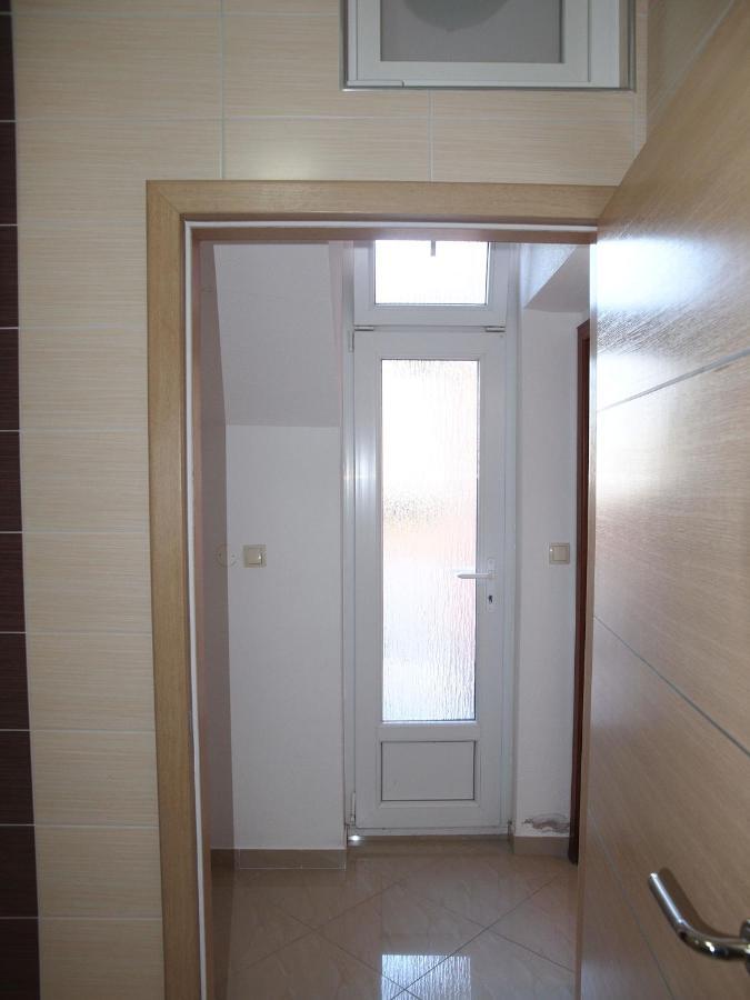 מאקרסקה Apartman Marija מראה חיצוני תמונה