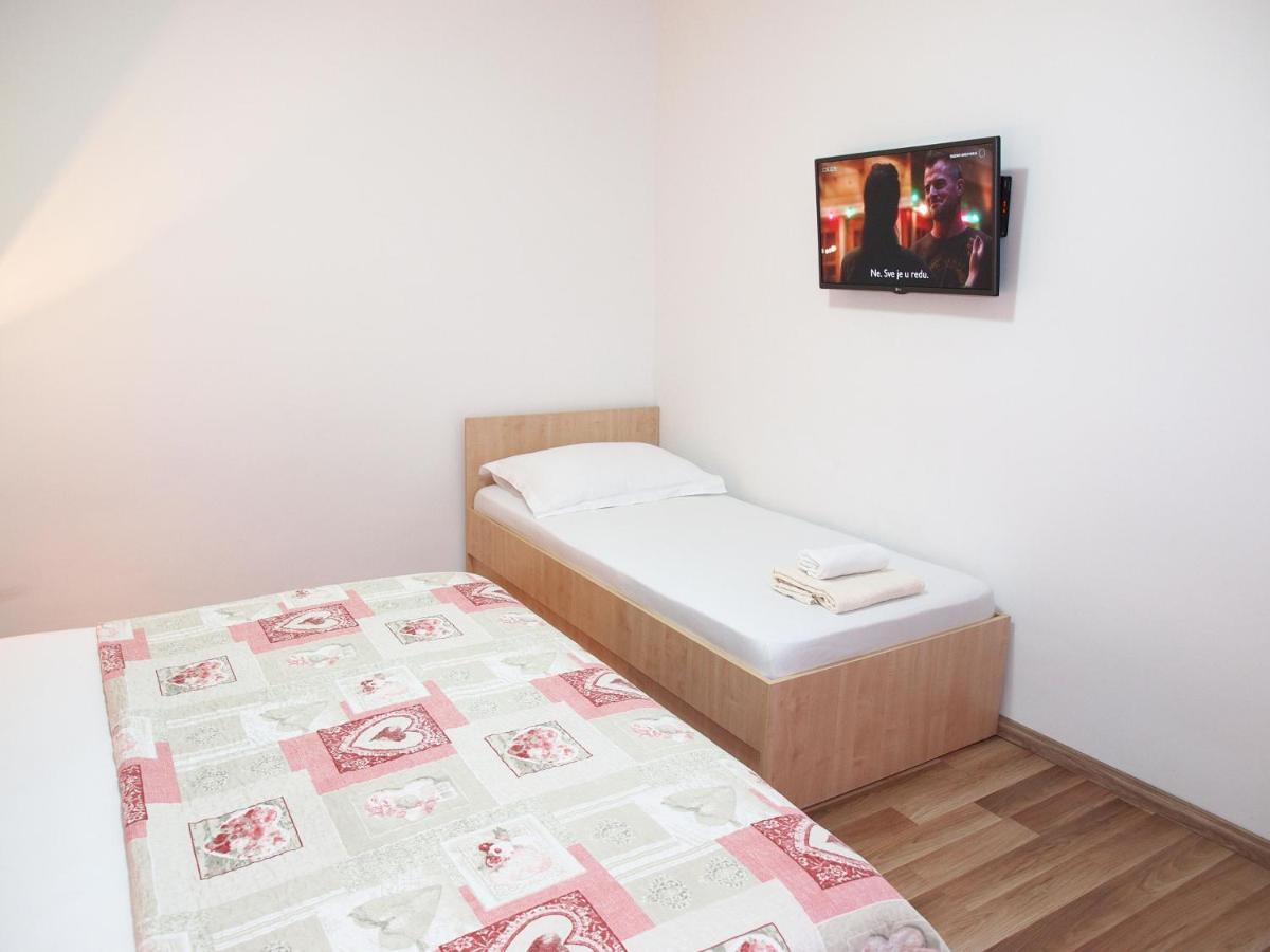 מאקרסקה Apartman Marija מראה חיצוני תמונה